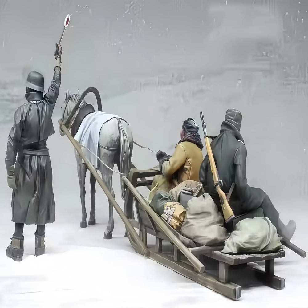 1/35 Napoleonic Winter Campaign, 6 Figures, Resin Model Diorama Kit, Unassembled and Unpainted