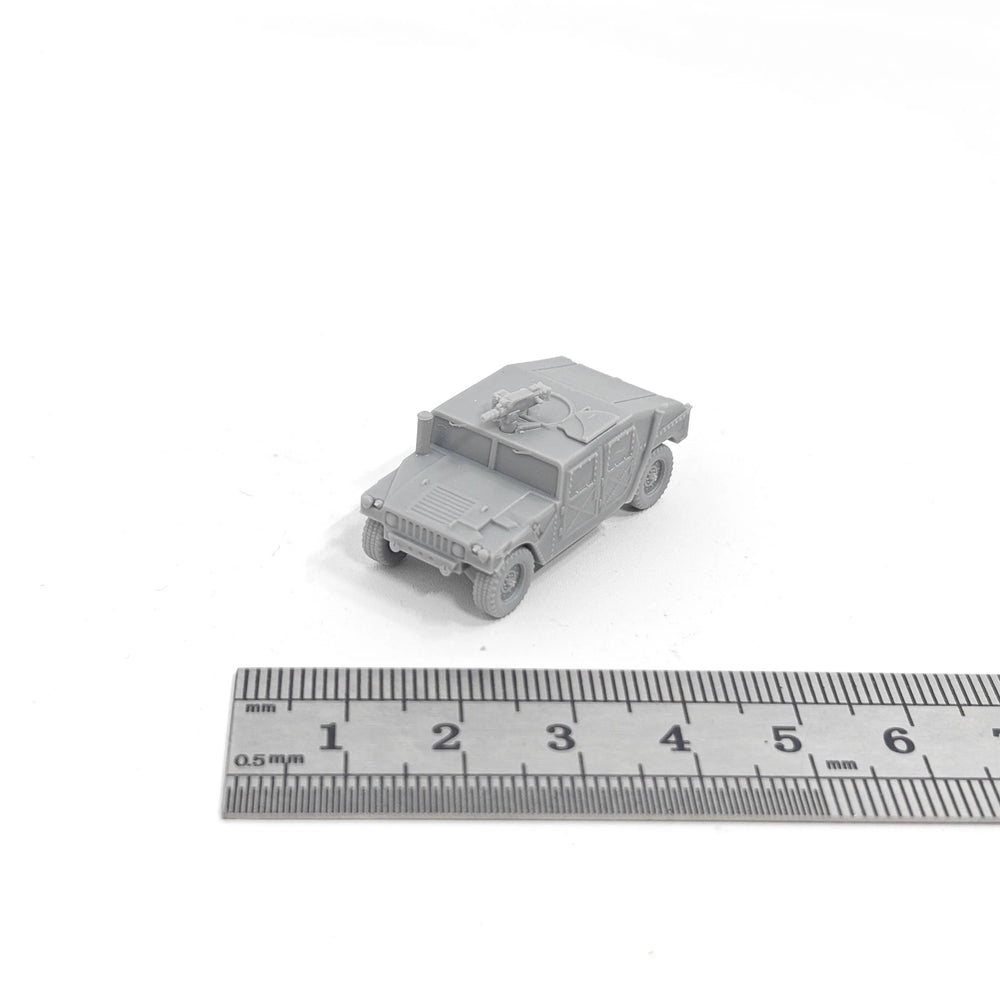 1/144 Modern American HMMWV Humvee, Resin Model Vehicle Kit, Unassembled and Unpainted