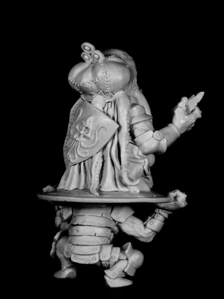 1/24 Ancient Dwarf Warrior with Ornate Armor and Poleaxe, Resin Model Figure Kit, Unassembled and Unpainted