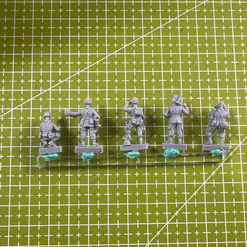 1/72 Modern Airborne Team, 5 Figures, Resin Model Figure Kit, Unassembled and Unpainted