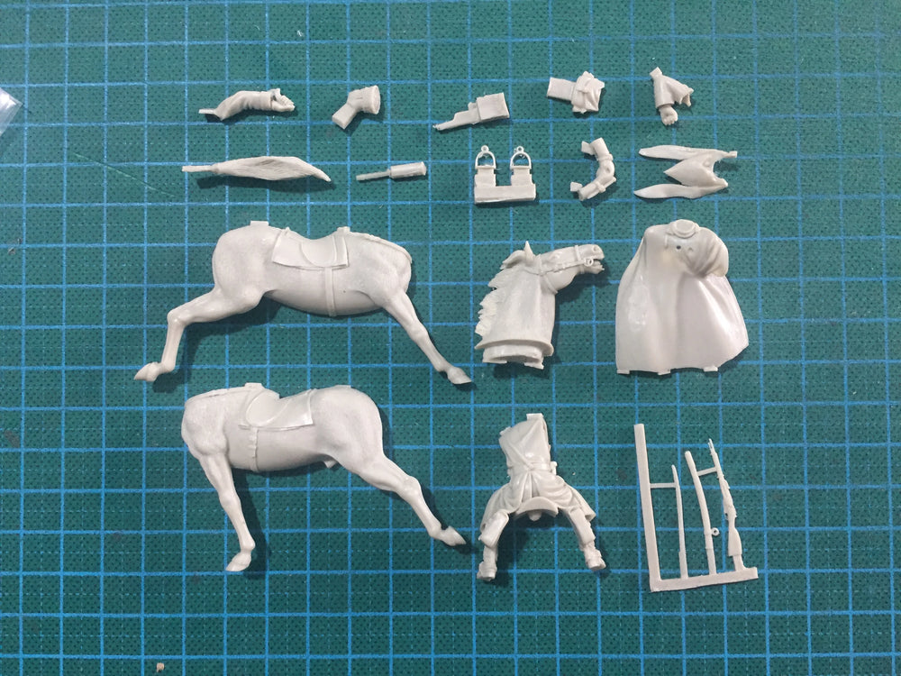 1/35 Pin-up Female Reclining, Resin Model Figure Kit, Unassembled and Unpainted