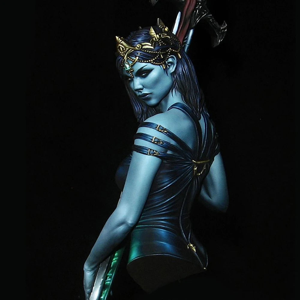 1/10 Female Warriors with Ornate Armor, 3 Figures, Resin Model Figure Kit, Fantasy Theme, Unassembled and Unpainted
