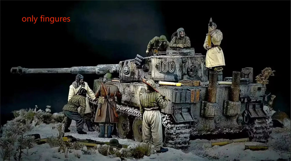 1/35 WWII German Tank Crew & Infantry, 7 Figures, Resin Model Figure Kit, Unassembled and Unpainted