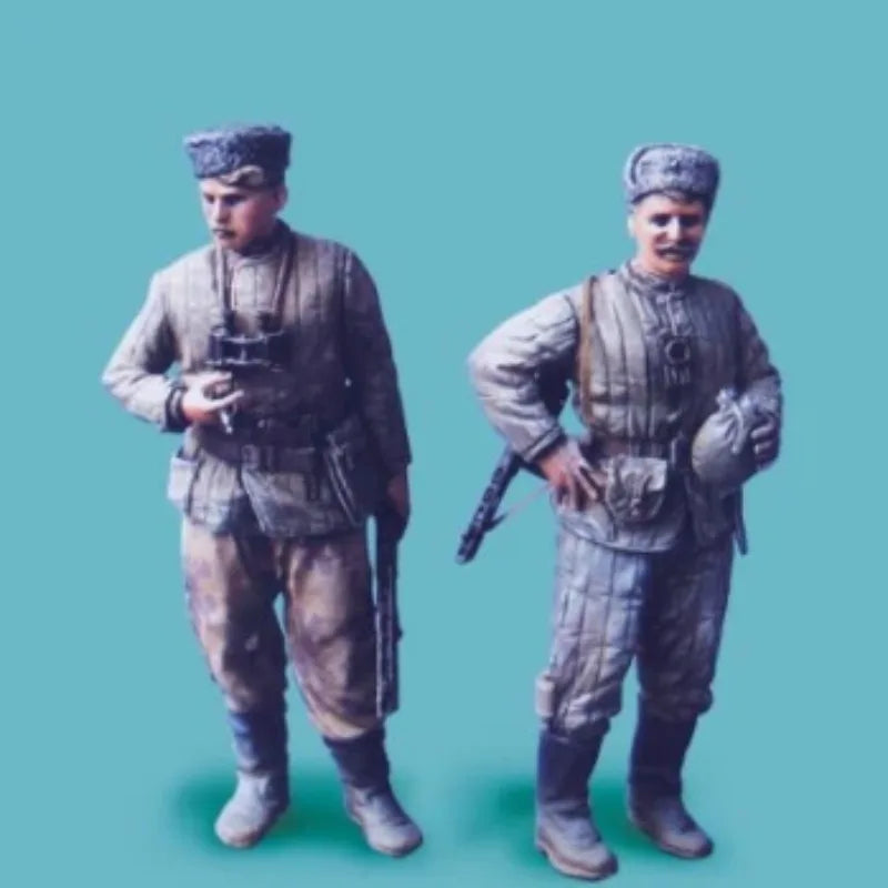 1/35 WWI Russian Soldiers with Puttees, 2 Figures, Resin Model Figure Kit, Unassembled and Unpainted