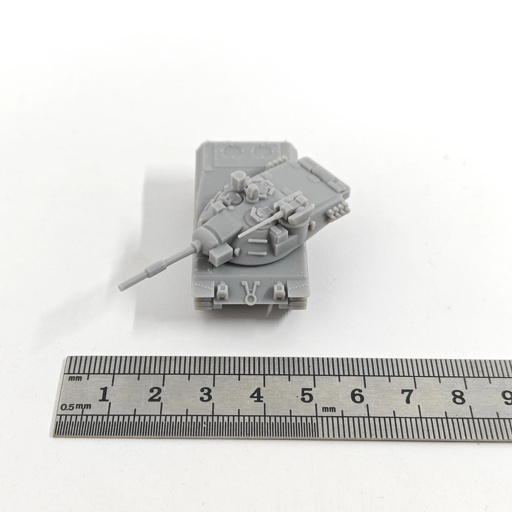 1/144 Cold War West German Kpz 70 MBT, Resin Model Vehicle Kit, Unassembled and Unpainted