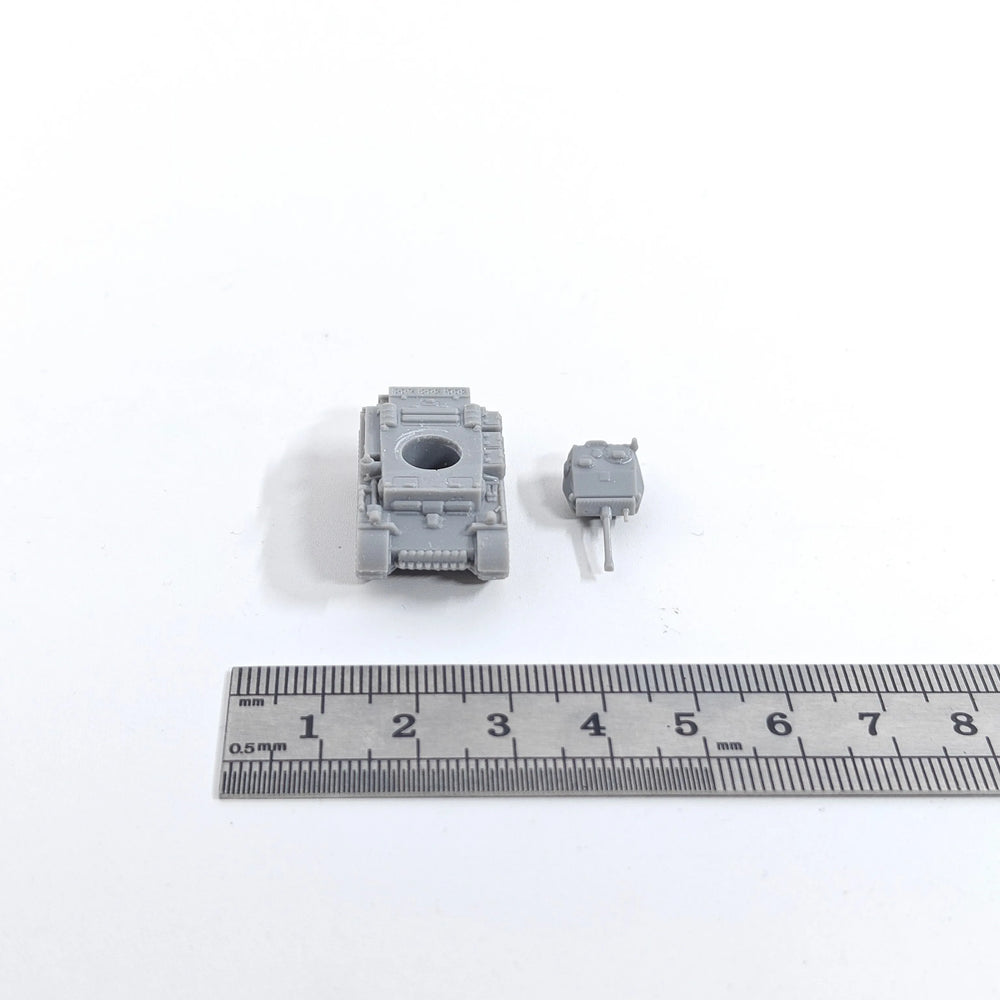 1/144 WWII German Panzer II Ausf. L Luchs, Resin Model Vehicle Kit, Unassembled and Unpainted