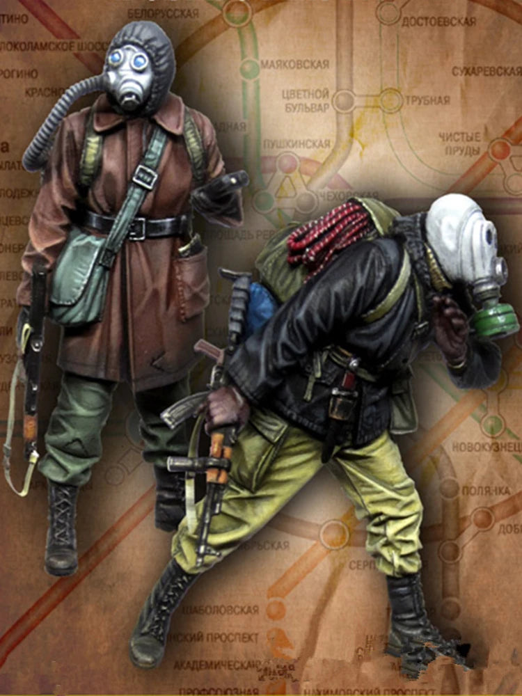 1/35 WWI British Soldiers Advancing with Gas Masks, 2 Figures, Resin Model Figure Kit, Unassembled and Unpainted