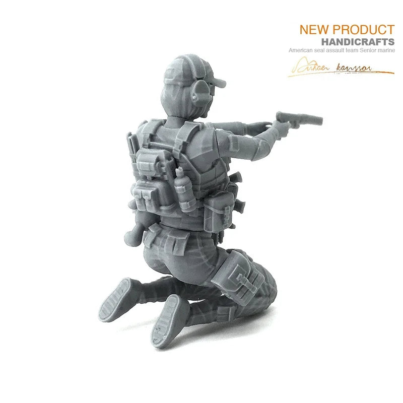 75mm Modern Tactical Operator Kneeling with Rifle, Resin Model Figure Kit, Unassembled and Unpainted
