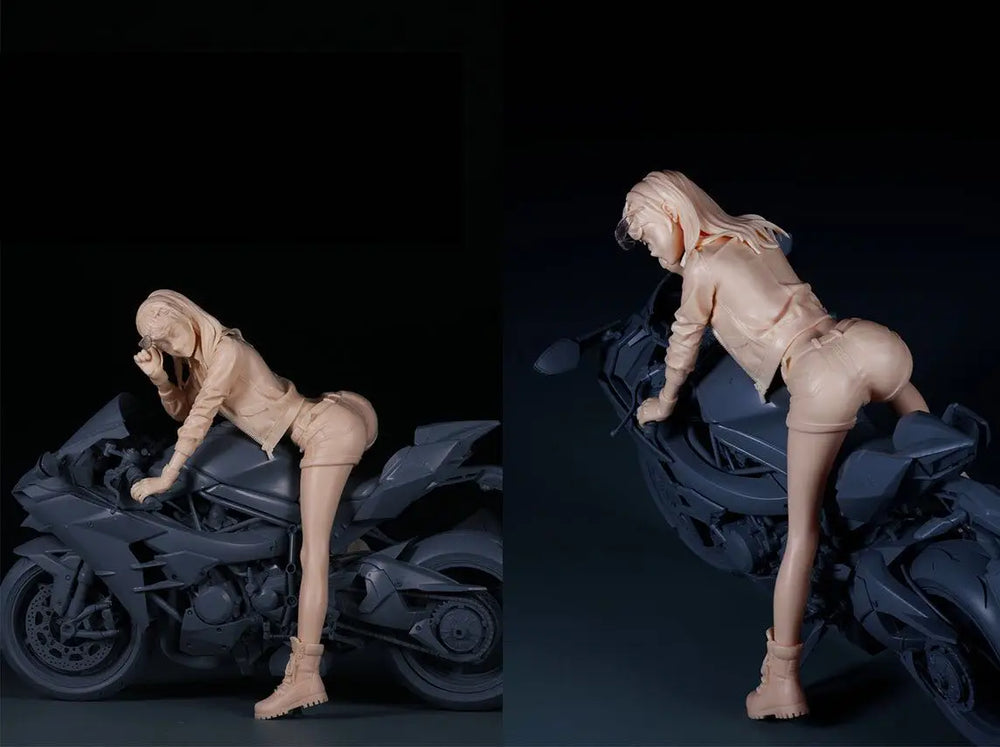 1/9 Female Biker Leaning on Motorcycle, Resin Model Figure Kit, Unassembled and Unpainted
