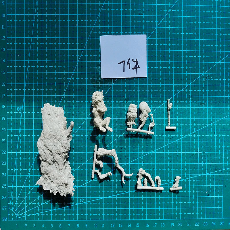 1/32 Ancient Officer, 3 Figures, Resin Model Diorama Kit, Unassembled and Unpainted