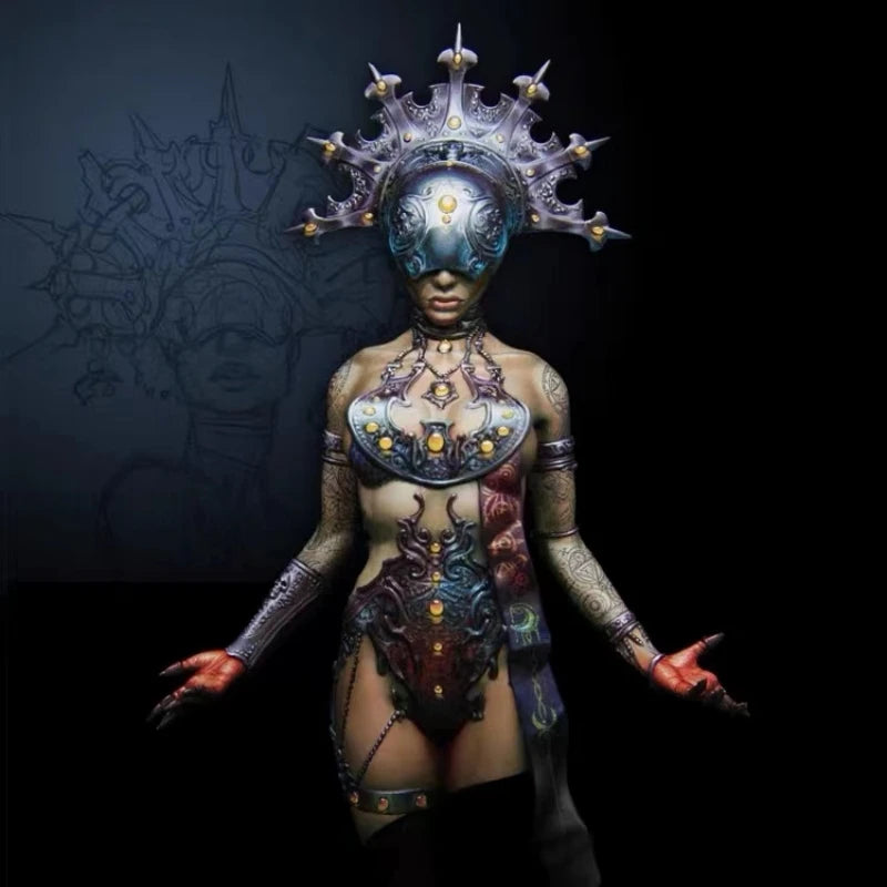 1/10 Female with Ornate Crown, Resin Model Bust Kit, Fantasy Theme, Unassembled and Unpainted