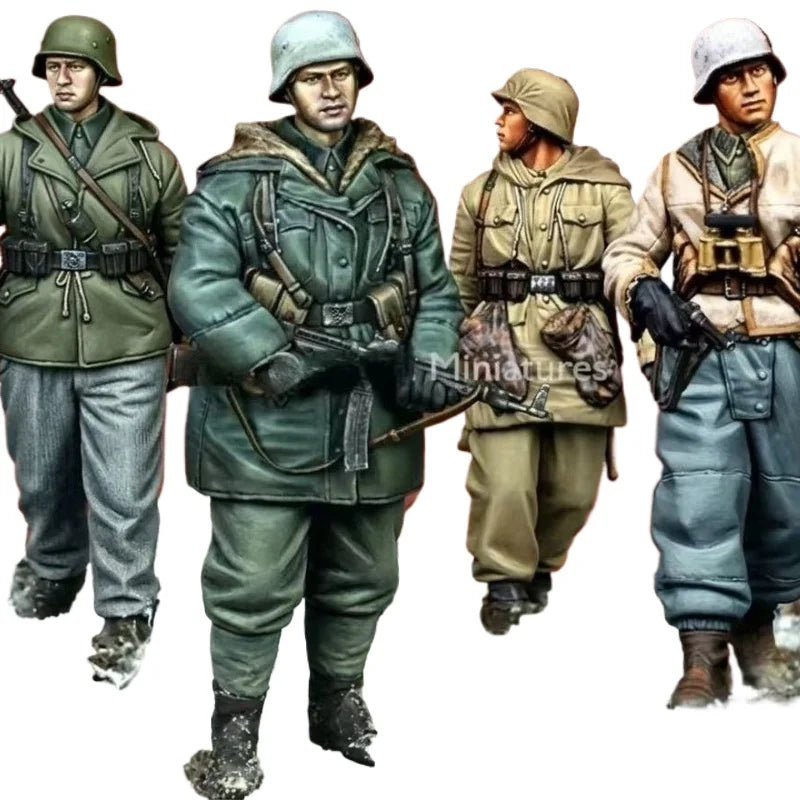 1/35 WWII Winter Soldiers Eastern Front, 4 Figures, Resin Model Figure Kit, Unassembled and Unpainted