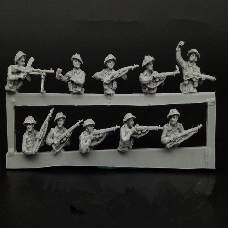1/72 WWI British Infantry Trench Warfare, 10 Figures, Resin Model Diorama Kit, Unassembled and Unpainted