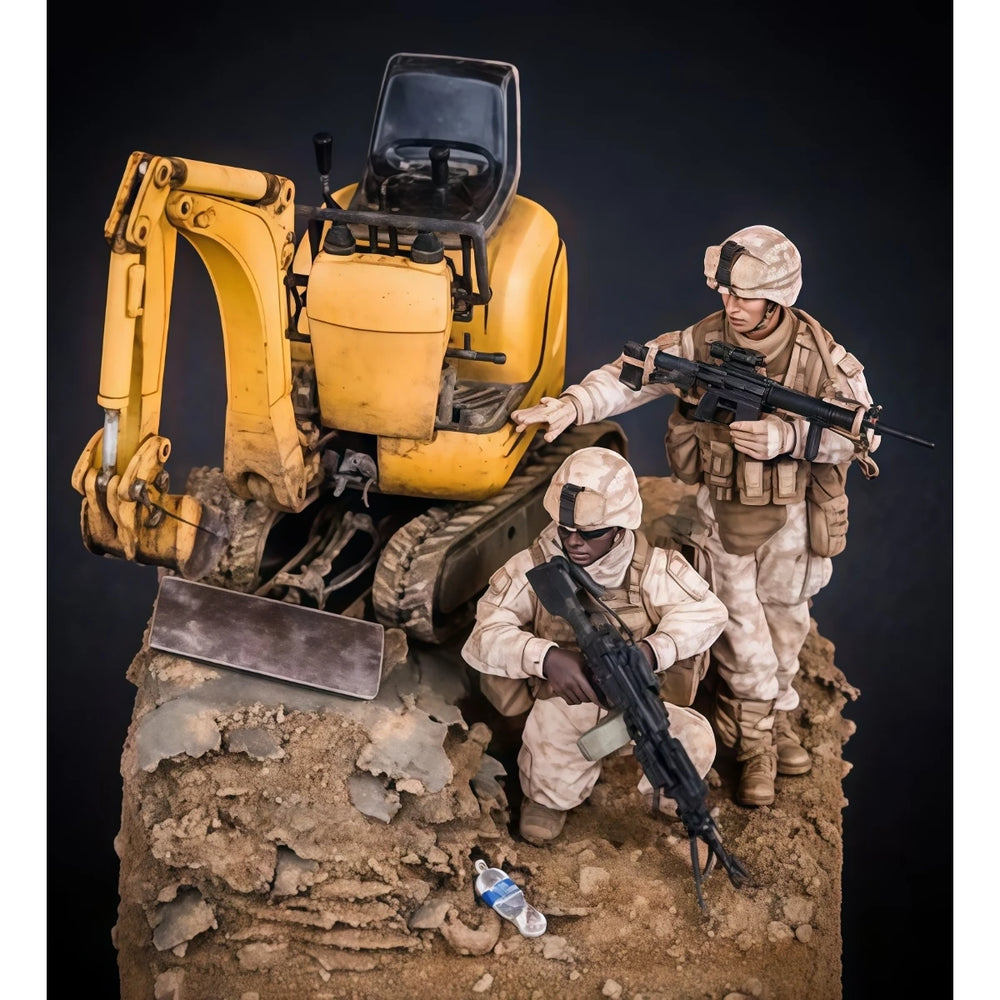 1/35 Modern US Marine Corps Patrol, 4 Figures, Resin Model Figure Kit, Unassembled and Unpainted