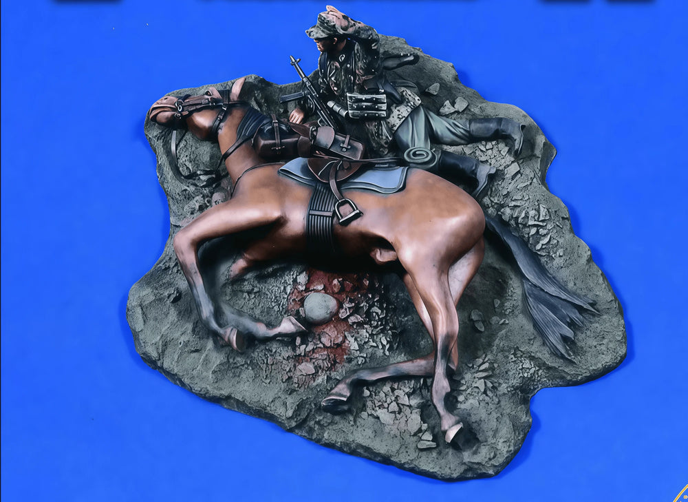 1/35 Horse with Rider, Resin Model Creature Kit, Fantasy Theme, Unassembled and Unpainted