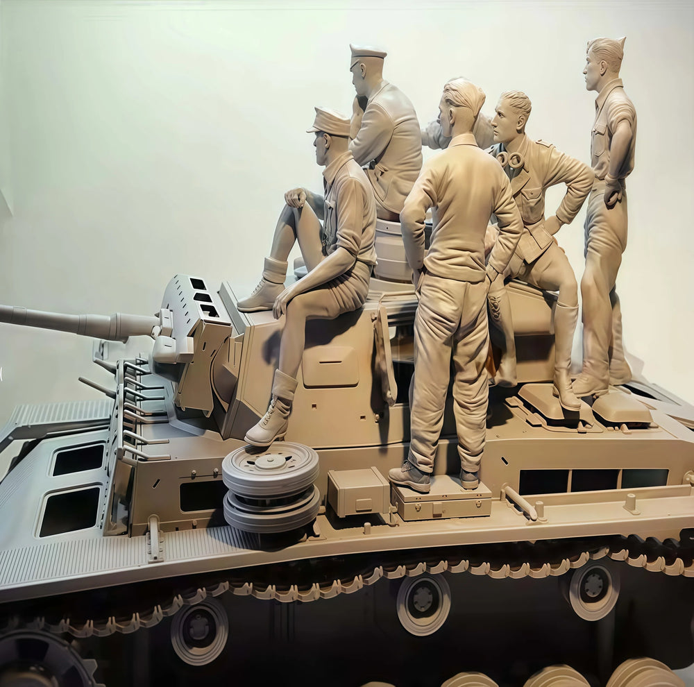 1/16 WWII German Tank Crew in Combat Positions, 6 Figures, Resin Model Figure Kit, Unassembled and Unpainted