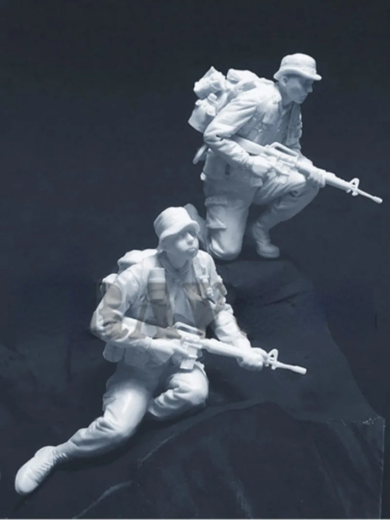 1/35 Modern LRRP Soldiers, 2 Figures, Resin Model Figure Kit, Unassembled and Unpainted
