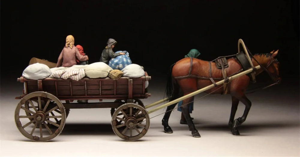 1/35 WWII Russian Refugees, 6 Figures, Resin Model Diorama Kit, Unassembled and Unpainted