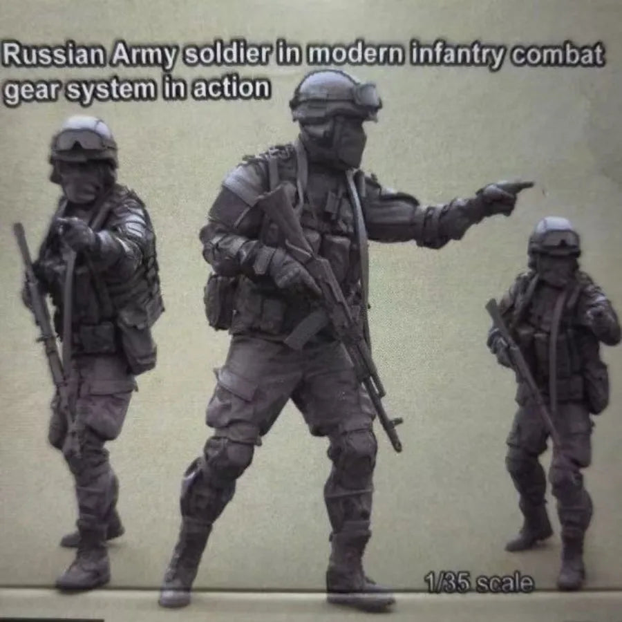 1/35 Modern Russian Infantry Squad Assaulting, 3 Figures, Resin Model Figure Kit, Unassembled and Unpainted