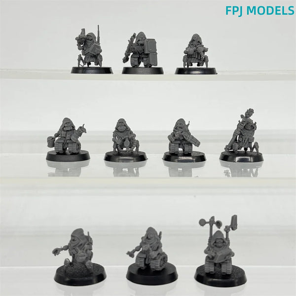 Salvager Warriors, 10 Figures, Resin Model Figure Kit, Fantasy Theme, Unassembled and Unpainted