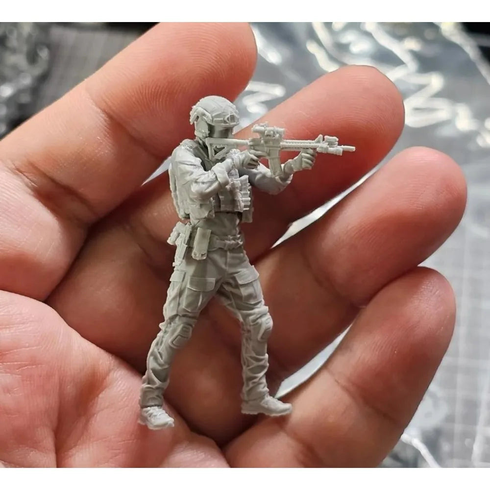 1/35 Modern USMC Combat Squad Tactical Assault, 6 Figures, Resin Model Figure Kit, Unassembled and Unpainted