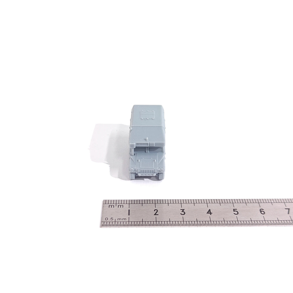 1/144 Modern Humvee Ambulance, Resin Model Vehicle Kit, Unassembled and Unpainted