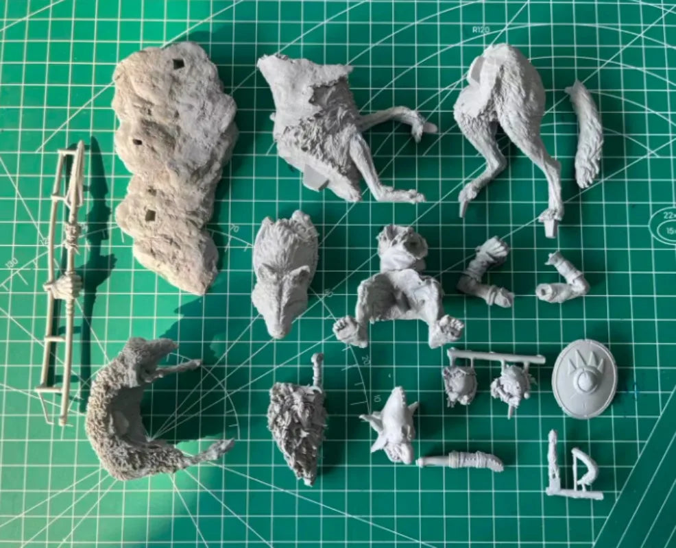1/24 Knight on Wolf Mount, Resin Model Figure Kit, Fantasy Theme, Unassembled and Unpainted