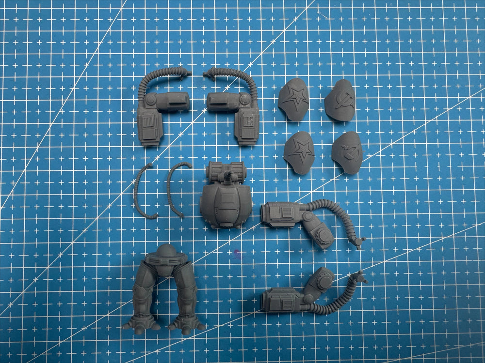 1/48 Armored Infantry Trooper, Resin Model Figure Kit, Sci-Fi Theme, Unassembled and Unpainted