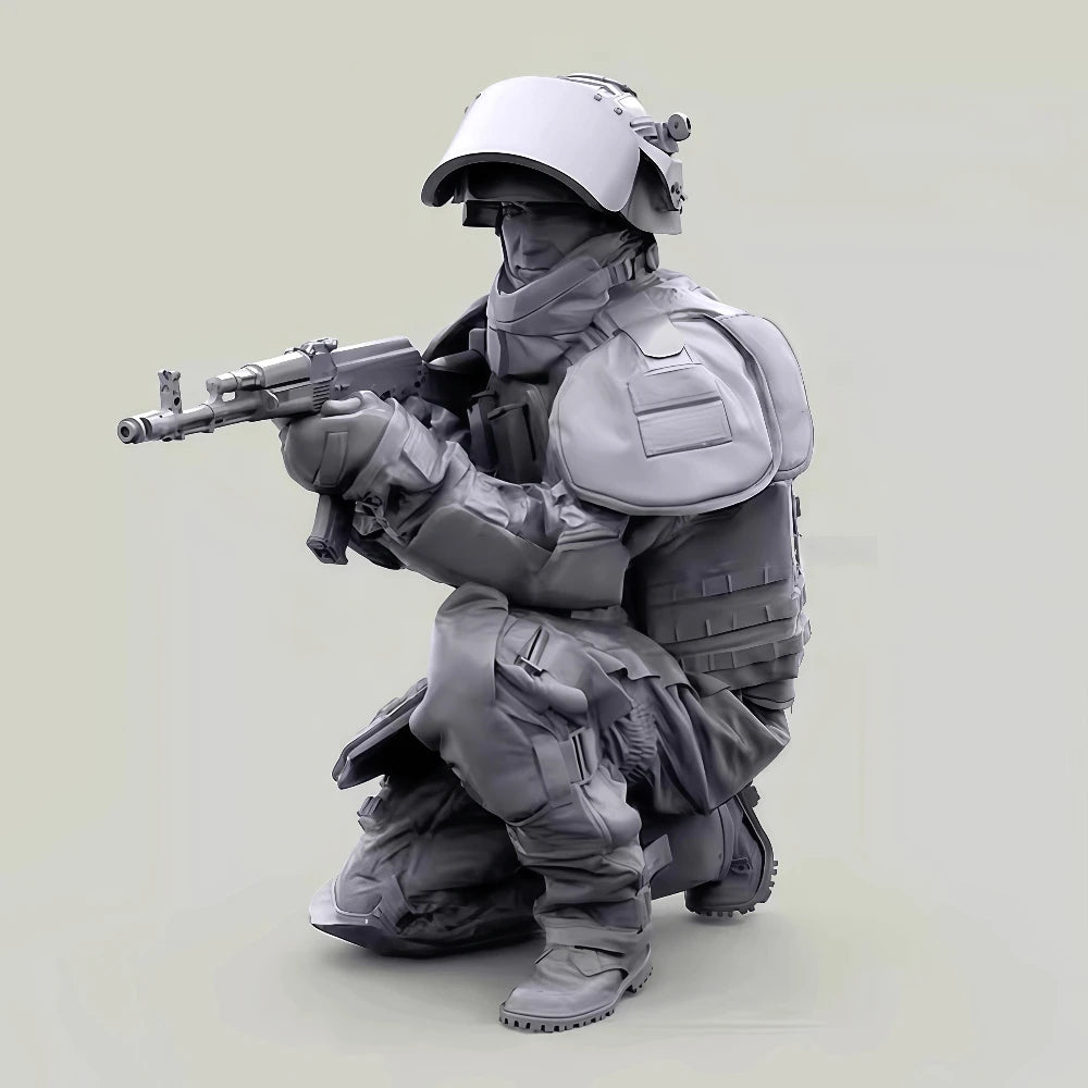1/35 Modern Combat Rifleman Kneeling with Rifle, Resin Model Figure Kit, Unassembled and Unpainted