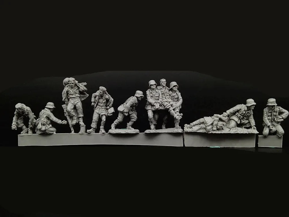 1/72 Modern Military Rescue & Medical, 11 Figures, Resin Model Figure Kit, Unassembled and Unpainted