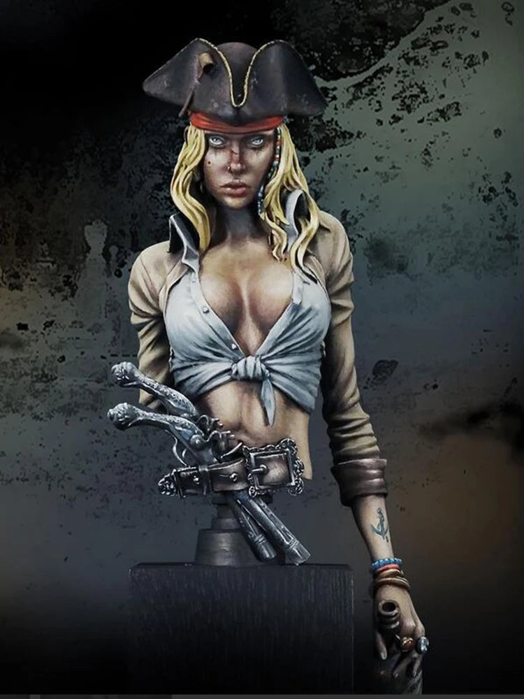 1/10 Female Pirate Officer, Resin Model Bust Kit, Unassembled and Unpainted