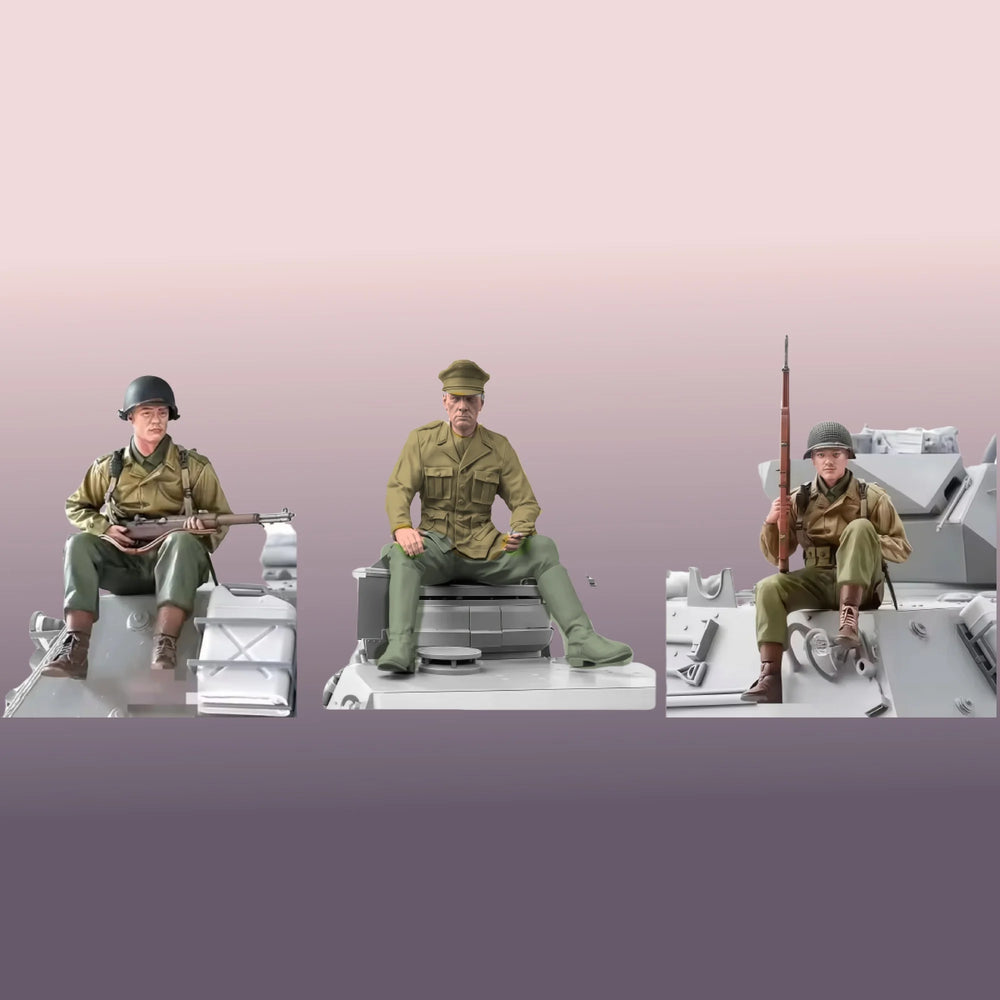 1/16 WWII Allied Soldiers Seated, 3 Figures, Resin Model Figure Kit, Unassembled and Unpainted
