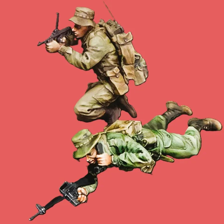 1/35 Modern US Infantry Running and Covering Fire, 3 Figures, Resin Model Figure Kit, Unassembled and Unpainted