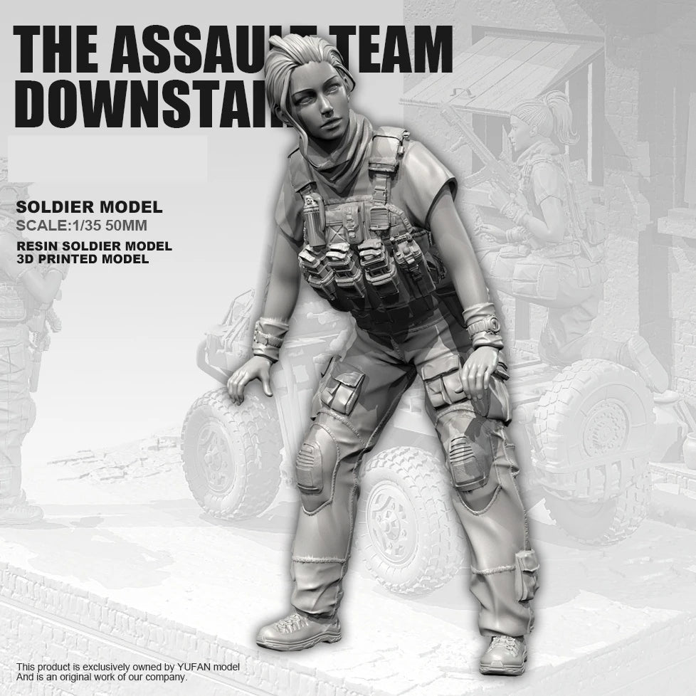 1/35 Modern Female Assault Operator in Tactical Vest, Resin Model Figure Kit, Unassembled and Unpainted