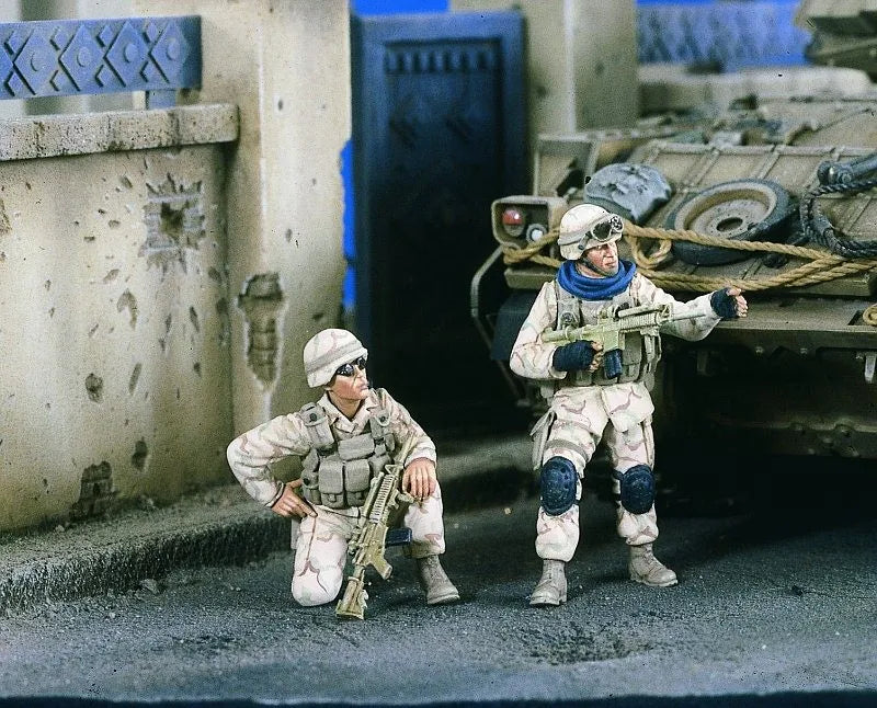 1/35 Modern Baghdad Patrol Soldiers, 2 Figures, Resin Model Figure Kit, Unassembled and Unpainted