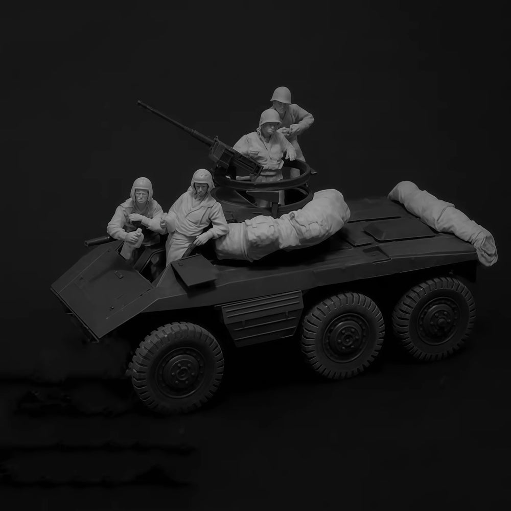 1/35 WWII German Cargo Truck with Soldiers, 4 Figures, Resin Model Figure Kit, Unassembled and Unpainted