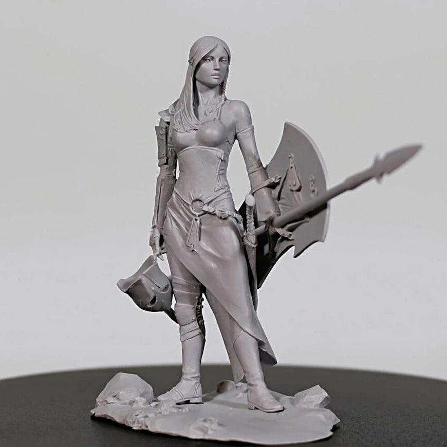 1/24 Warrior Maiden with Battle Axe, Resin Model Figure Kit, Fantasy Theme, Unassembled and Unpainted