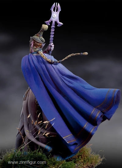 54mm Ornate Armored Paladin, Resin Model Figure Kit, Fantasy Theme, Unassembled and Unpainted