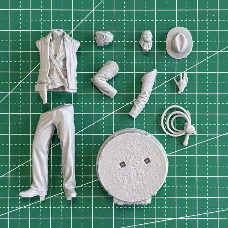 1/24 Adventurer Explorer, Resin Model Figure Kit, Historical Theme, Unassembled and Unpainted