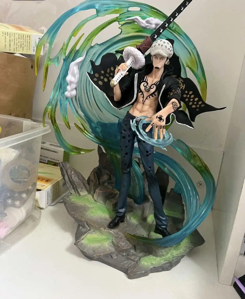 Character with Energy Effects, Resin Model Figure Kit, Anime Theme, Unassembled and Unpainted