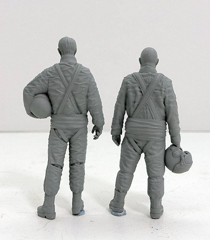 1/35 Modern Tactical Operators Vehicle, 2 Figures, Resin Model Figure Kit, Unassembled and Unpainted