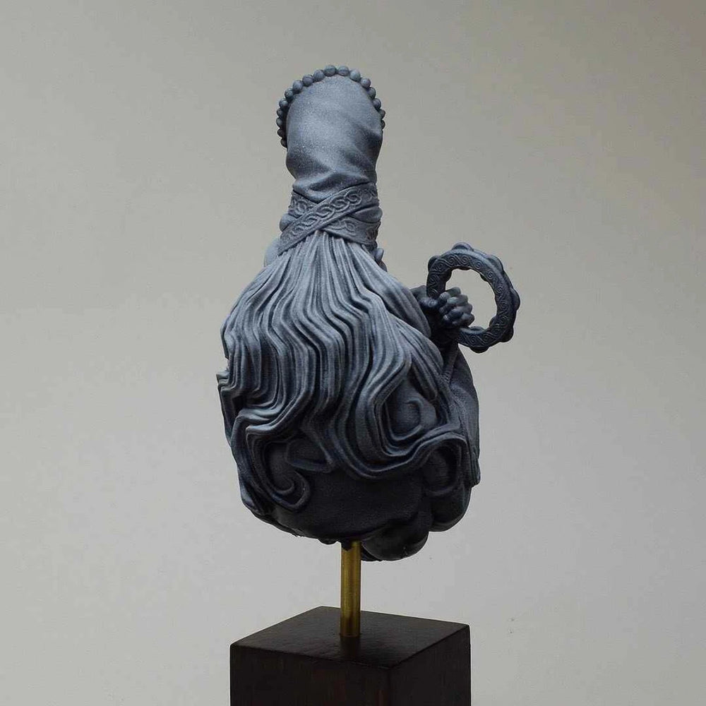 1/10 Wizard with Tall Pointed Hat Holding Magic Orbs, Resin Model Bust Kit, Fantasy Theme, Unassembled and Unpainted