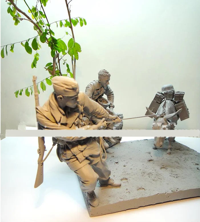 Modern Desert Combat, 6 Figures, Resin Model Diorama Kit, Unassembled and Unpainted