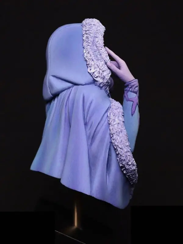 1/10 Hooded Sorceress with Wrapped Armor, Resin Model Bust Kit, Fantasy Theme, Unassembled and Unpainted