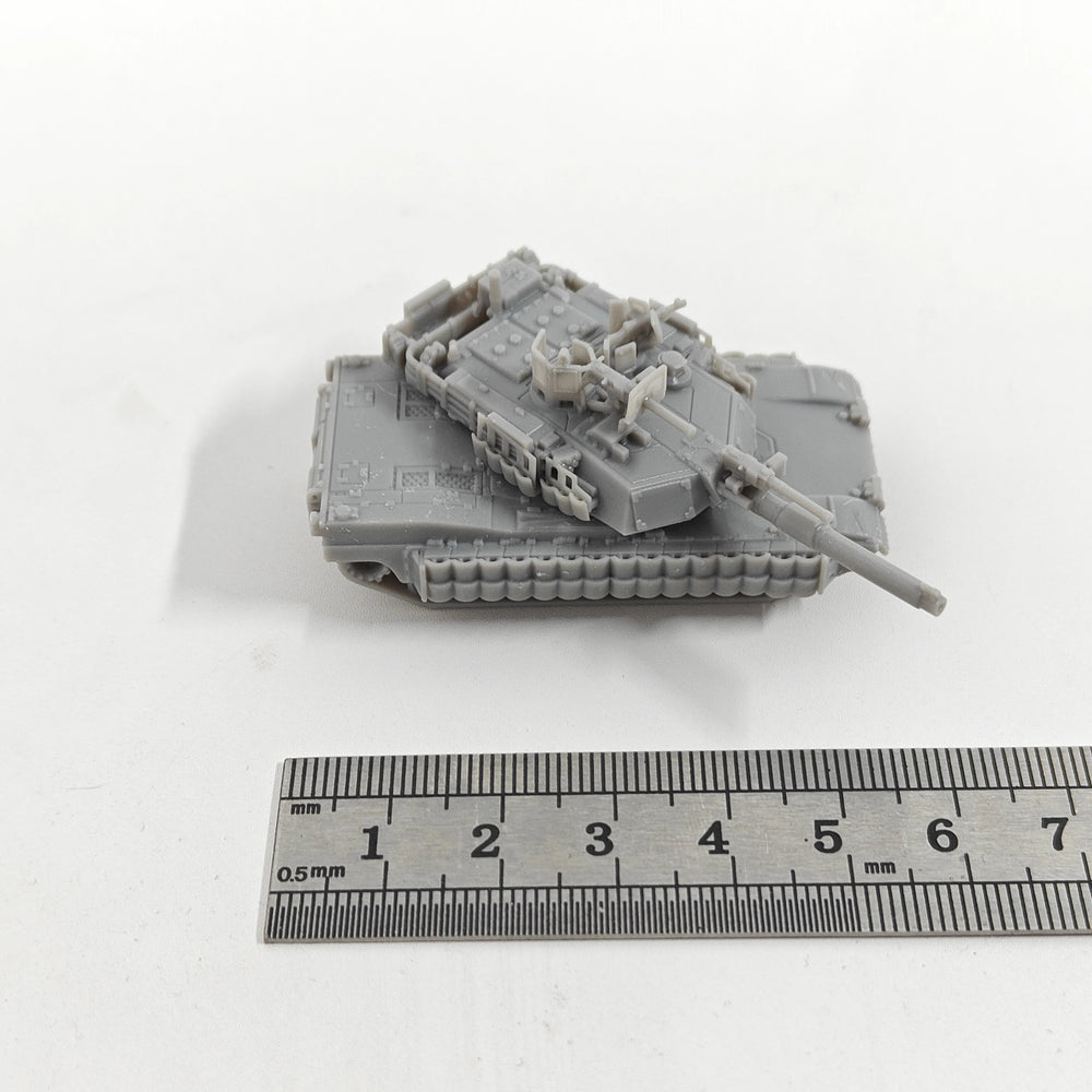 1/144 Modern US Modern M1A2 Tusk II, Resin Model Vehicle Kit, Unassembled and Unpainted
