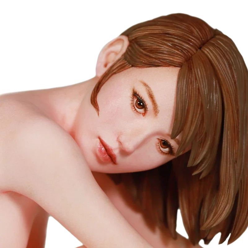 1/8 Squat Girl, Resin Model Bust Kit, Unassembled and Unpainted