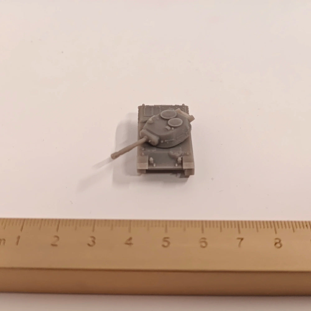 1/144 Cold War German Spähpanzer Ru 251 Light Reconnaissance Tank, Resin Model Vehicle Kit, Unassembled and Unpainted