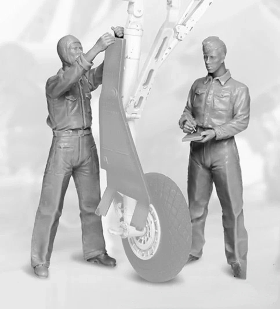 1/32 Modern Military Pilot, 2 Figures, Resin Model Figure Kit, Unassembled and Unpainted