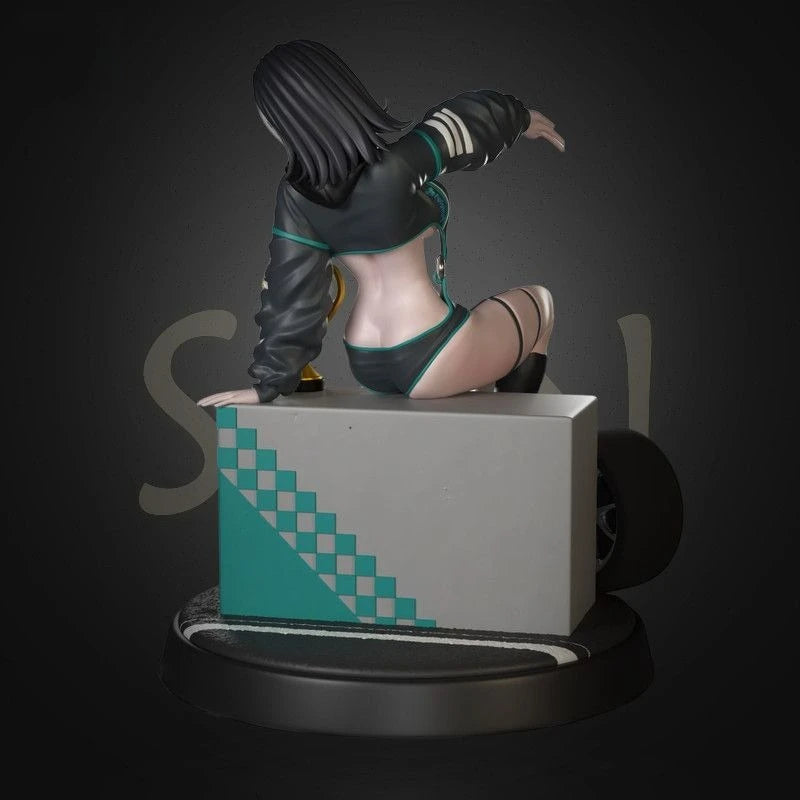 Cyberpunk Racing Girl — 140mm Resin Figure