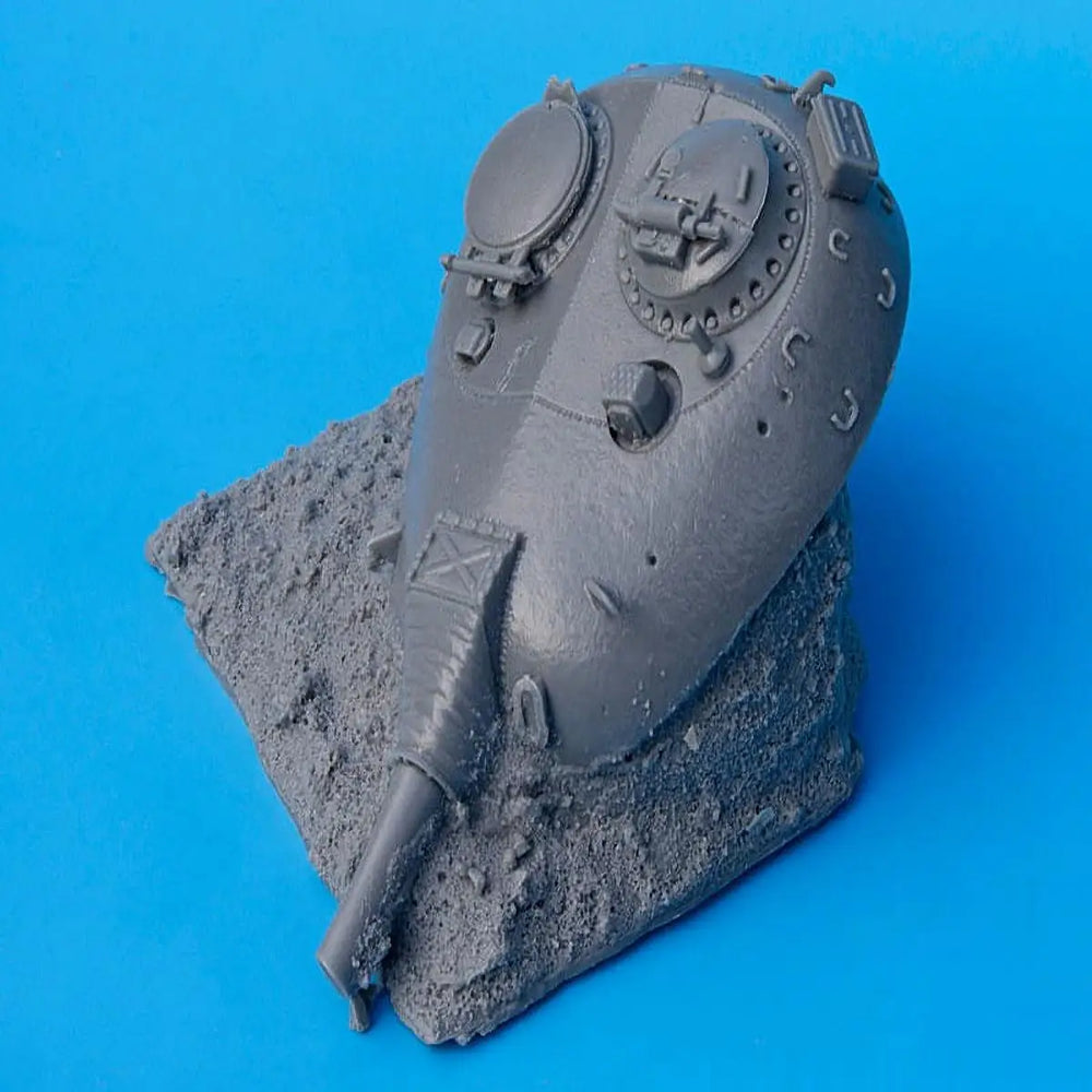 1/35 WWII Destroyed Tank Turret, Resin Model Vehicle Kit, Unassembled and Unpainted